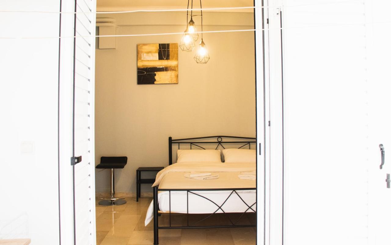 雅典Cozy Loft Κypseli With A Yard公寓 外观 照片