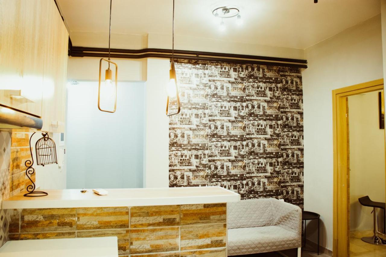 雅典Cozy Loft Κypseli With A Yard公寓 外观 照片